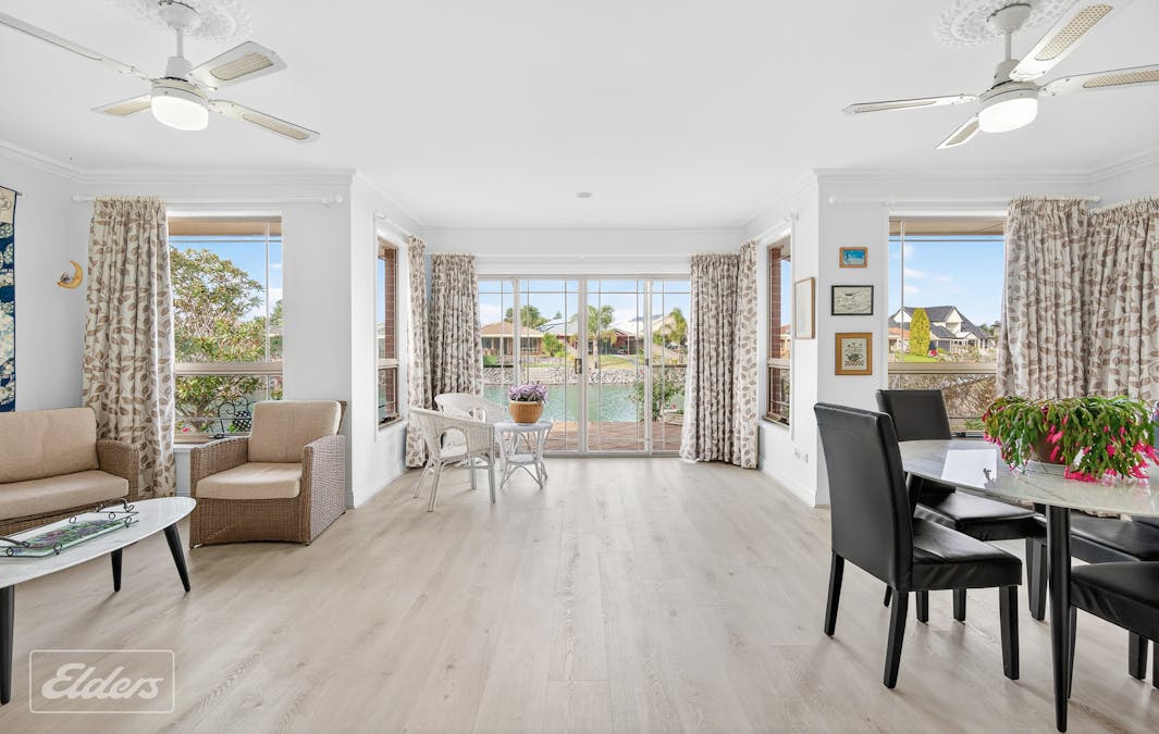 54 Lakeside Circuit, Encounter Bay, SA, 5211 - Image 10