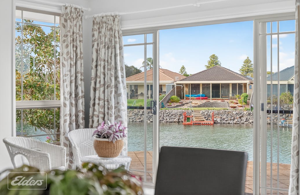 54 Lakeside Circuit, Encounter Bay, SA, 5211 - Image 13