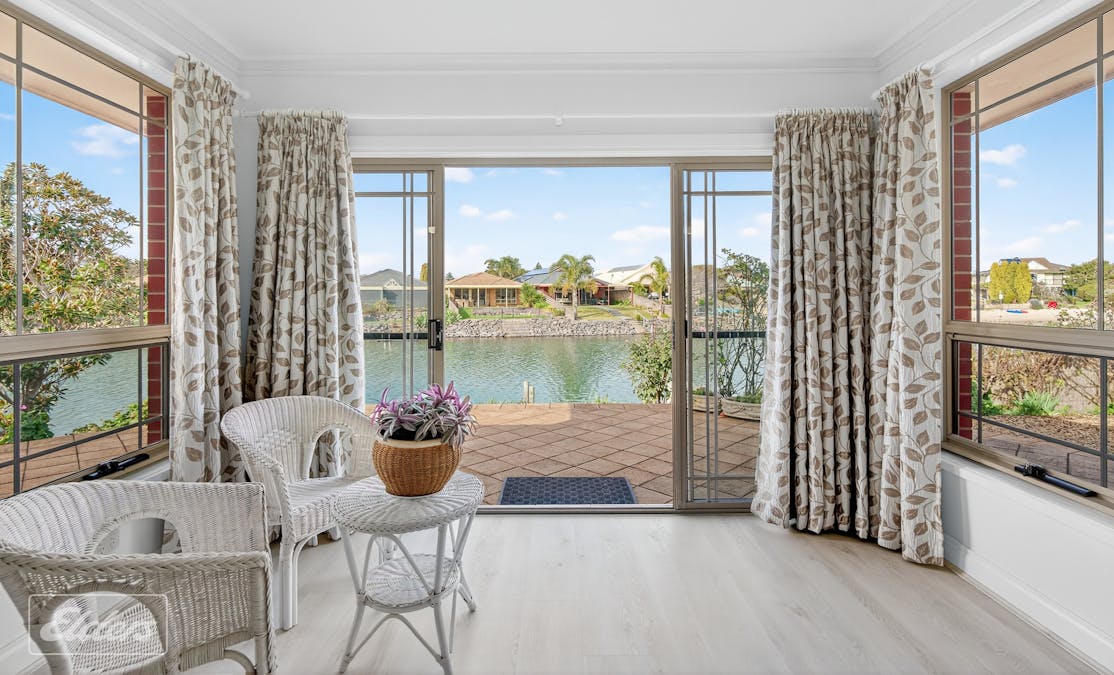 54 Lakeside Circuit, Encounter Bay, SA, 5211 - Image 11