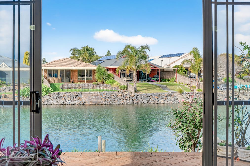 54 Lakeside Circuit, Encounter Bay, SA, 5211 - Image 8