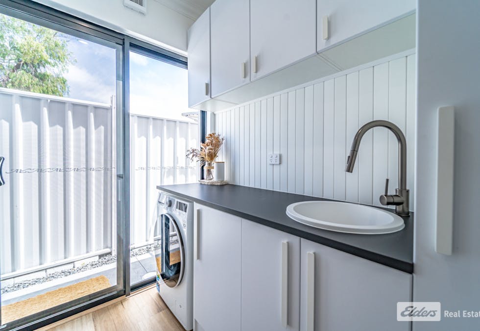10B Parkin Street, Rockingham, WA, 6168 - Image 25