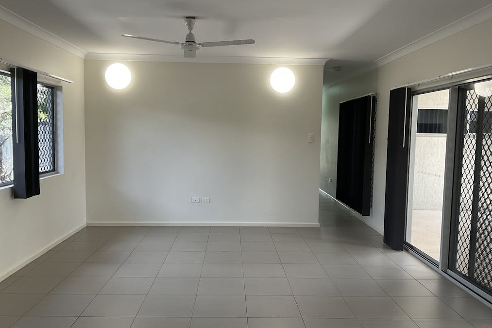 7 Pye Street, Bellamack, NT, 0832 - Image 4