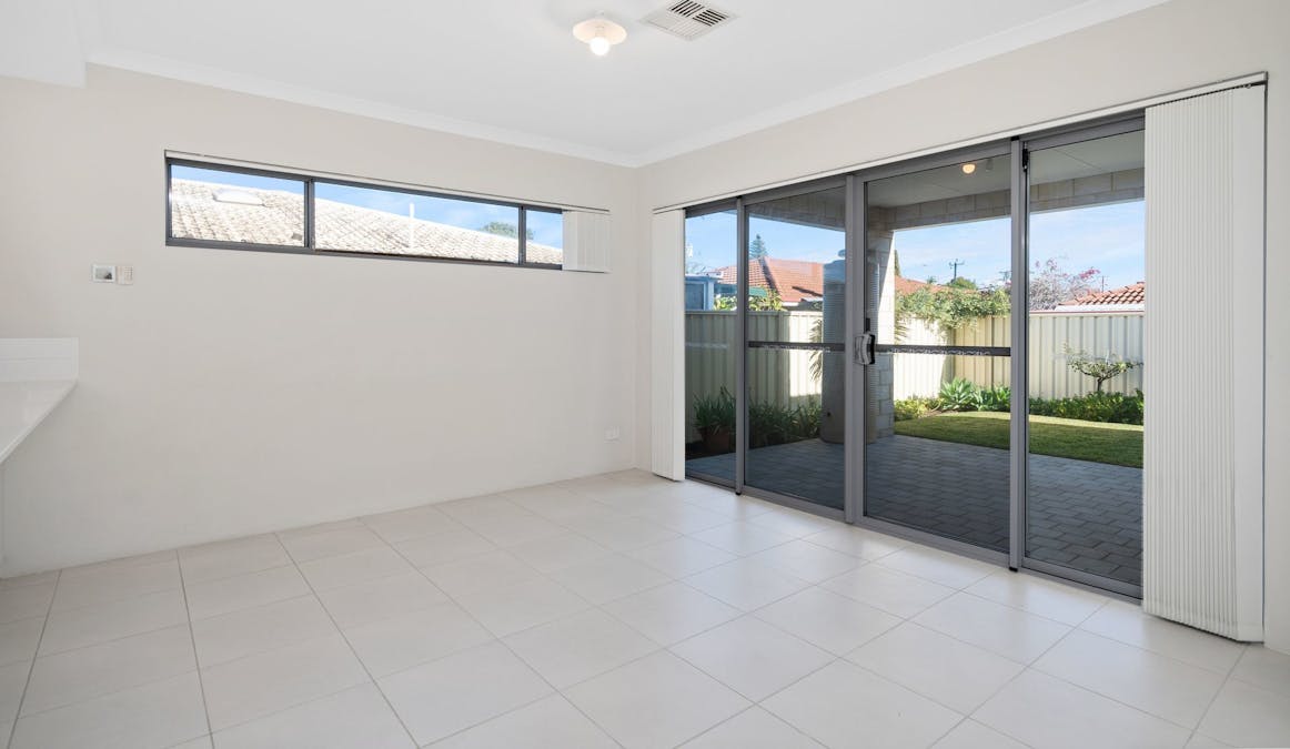 4 Donaldson Street, Queens Park, WA, 6107 - Image 12