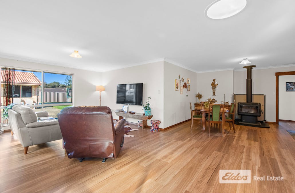 9 Larkins Grove, Spencer Park, WA, 6330 - Image 8