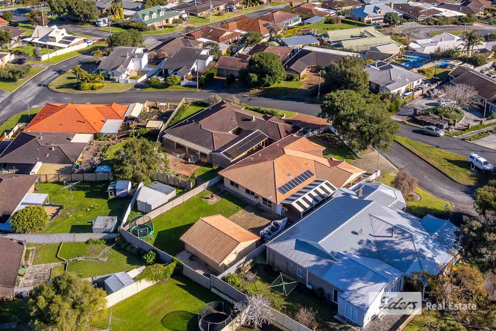9 Larkins Grove, Spencer Park, WA, 6330 - Image 33