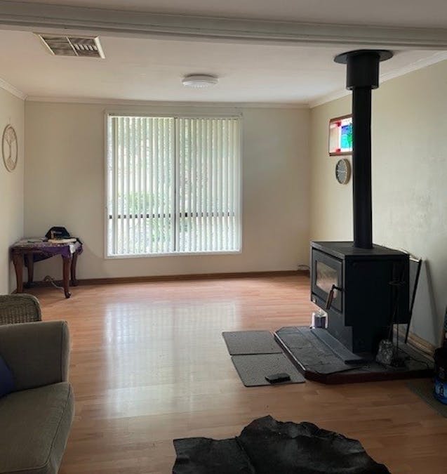 33 Hope Street, York, WA, 6302 - Image 2