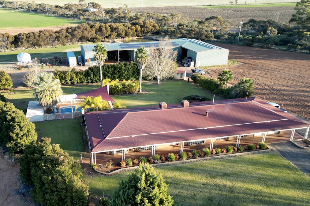 898 Woorinen-Vinifera Road, Vinifera, VIC, 3591 - Image 24
