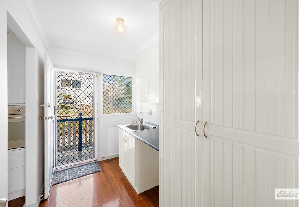 2 Nash Street, West Gladstone, QLD, 4680 - Image 18