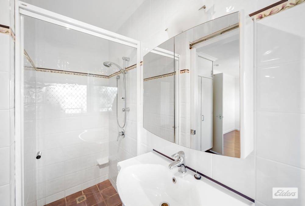2 Nash Street, West Gladstone, QLD, 4680 - Image 13