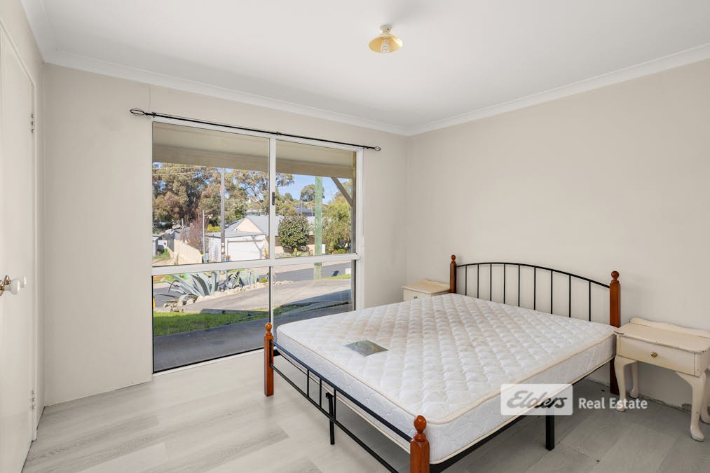 4 Burcham Drive, Binningup, WA, 6233 - Image 10