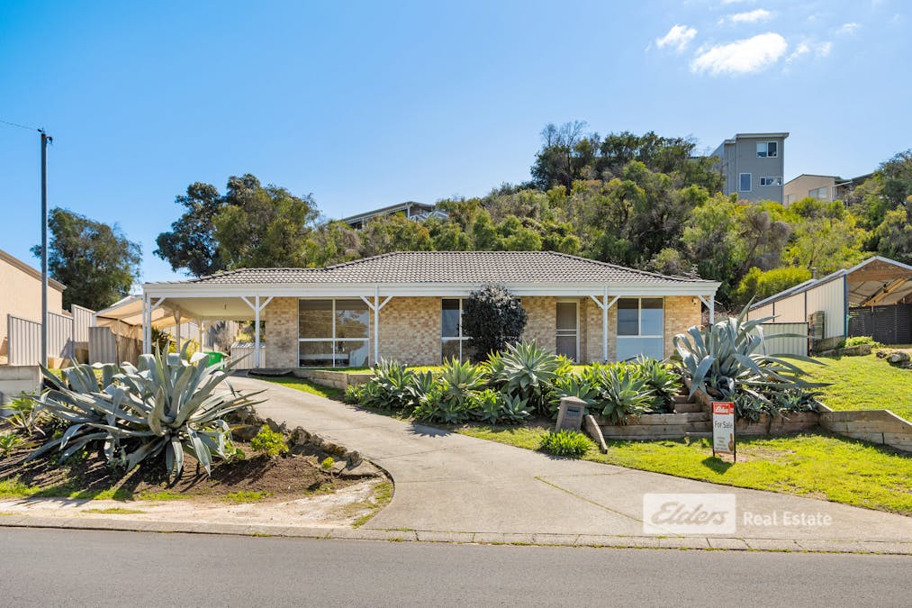 4 Burcham Drive, Binningup, WA, 6233 - Image 1