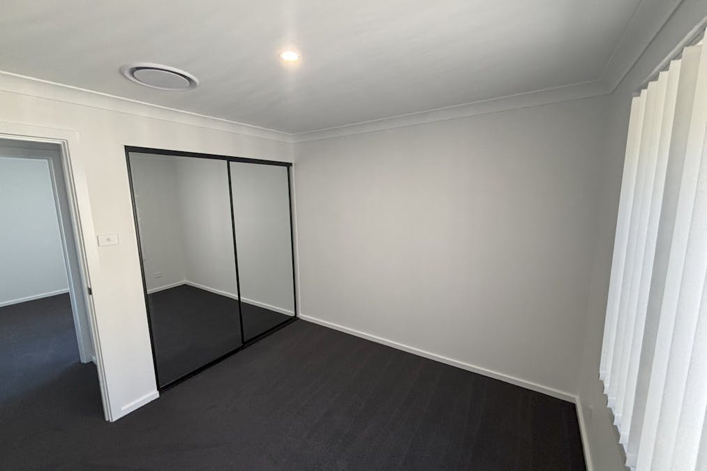 10 Malanda Avenue, Dubbo, NSW, 2830 - Image 16