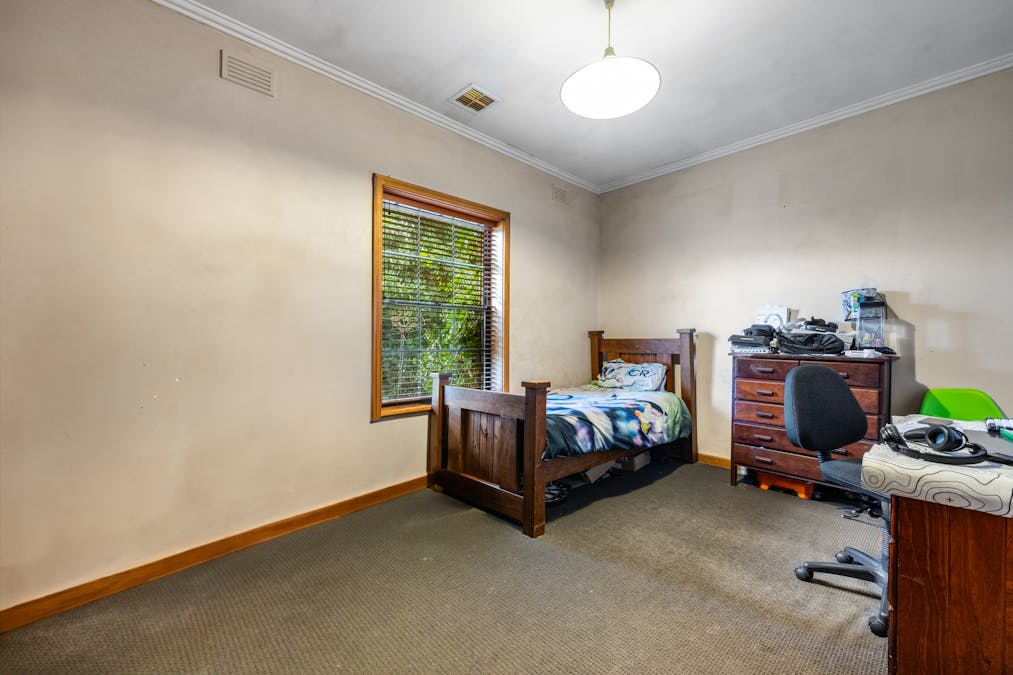 79 Crouch Street South, Mount Gambier, SA, 5290 - Image 6