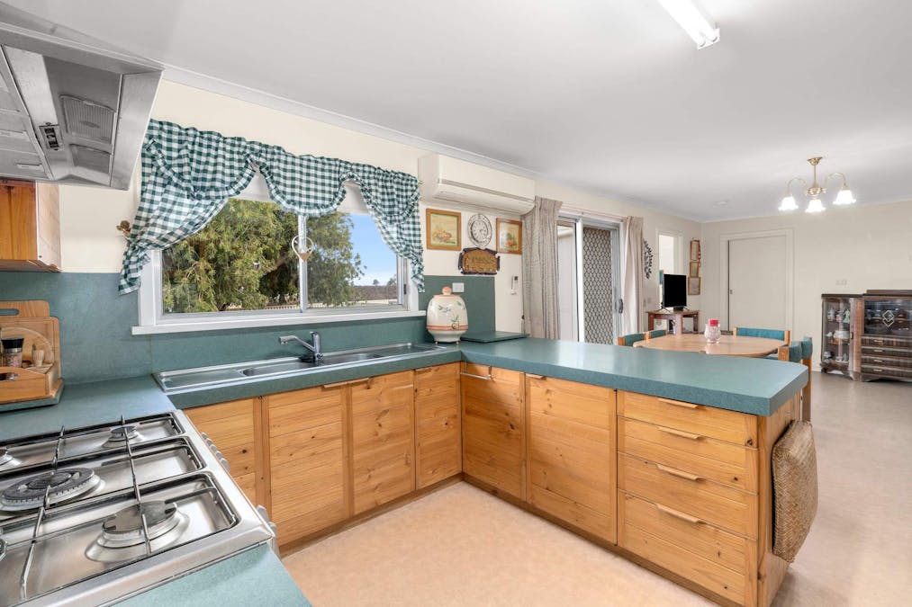 361 Perry Road, Golden Heights, SA, 5322 - Image 4
