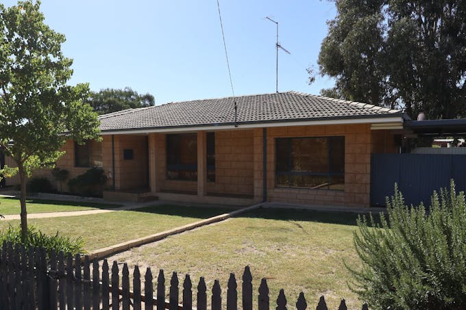 21 Homer Street, Narrogin, WA, 6312 - Image 1