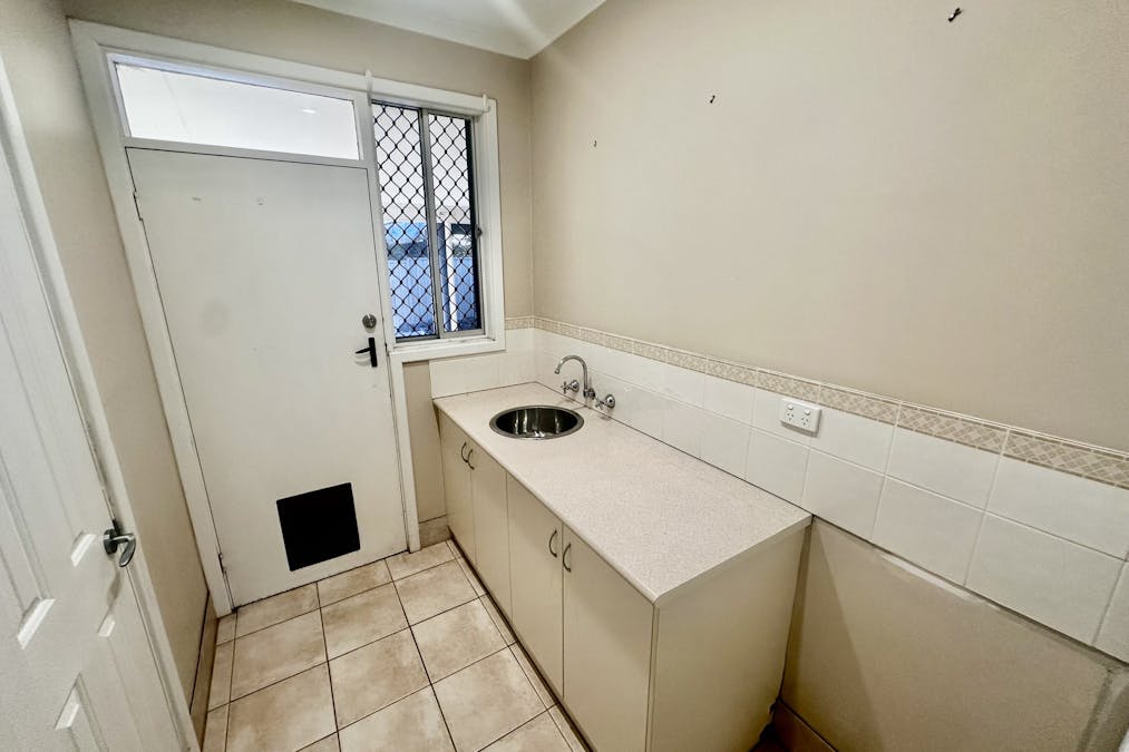 21 Homer Street, Narrogin, WA, 6312 - Image 13