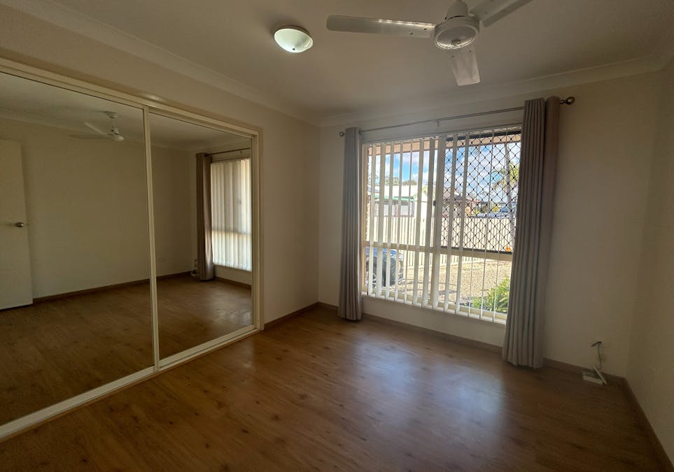 10 Karamea Close, Clinton, QLD, 4680 - Image 9