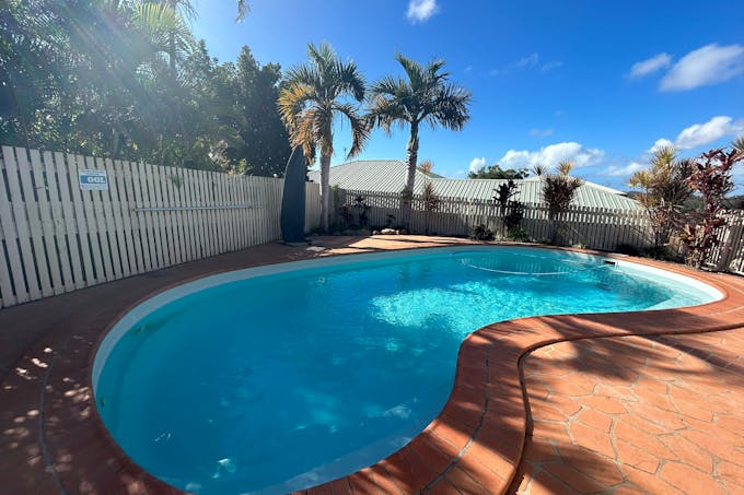 10 Karamea Close, Clinton, QLD, 4680 - Image 1