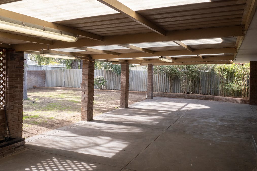 25 Ricketts Court, Rockingham, WA, 6168 - Image 16