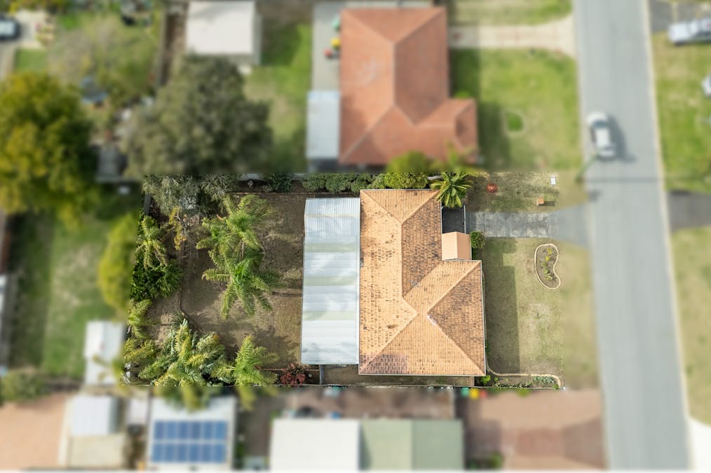 25 Ricketts Court, Rockingham, WA, 6168 - Image 2
