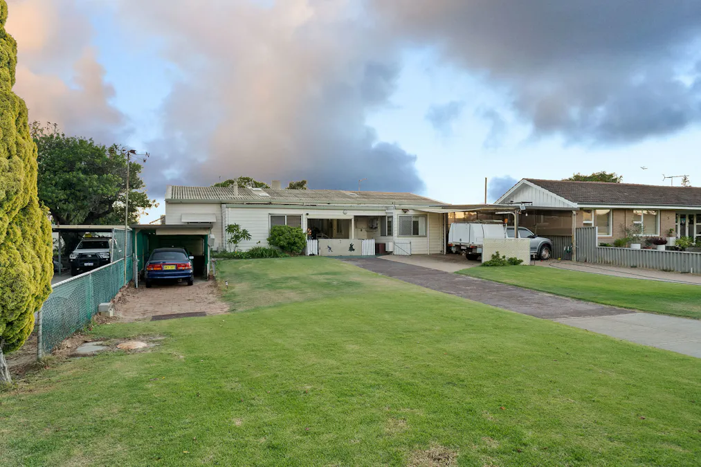 7 Gloucester Avenue, Shoalwater, WA, 6169 - Image 25