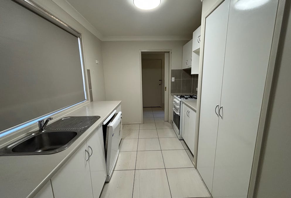 2/16 Wuth Street, Darling Heights, QLD, 4350 - Image 5