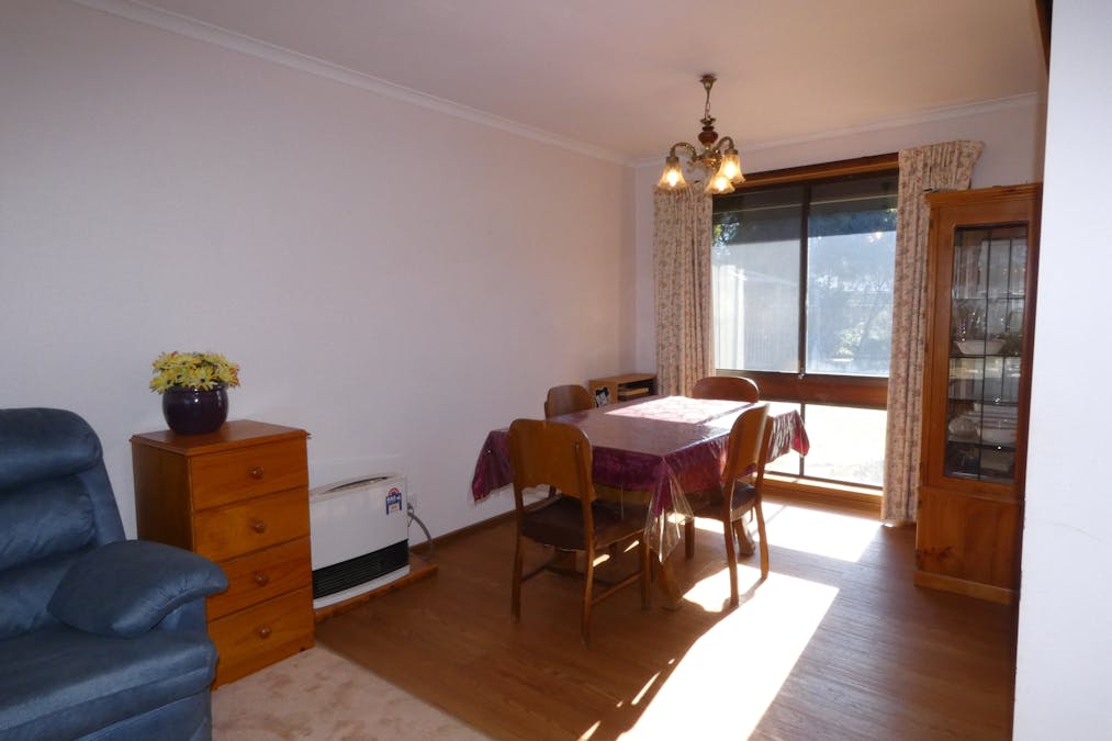 10 Melrose Street, Culcairn, NSW, 2660 - Image 8