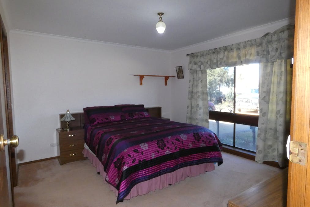10 Melrose Street, Culcairn, NSW, 2660 - Image 13