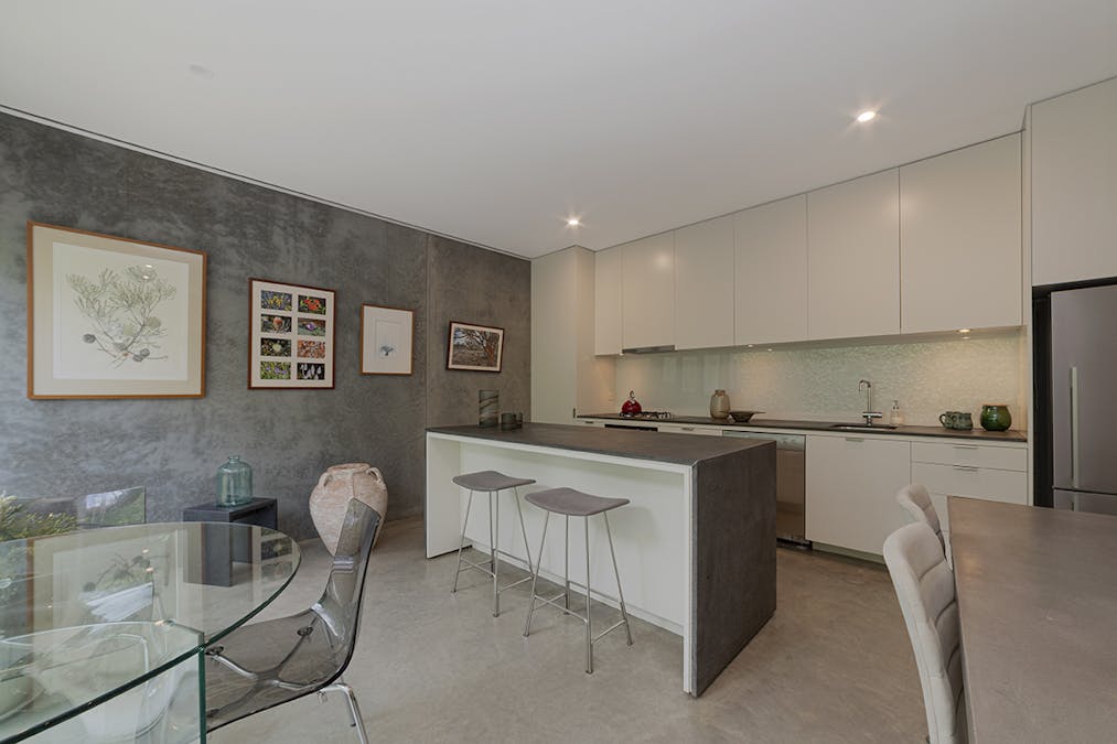 2/7 Palmer Street, Hamilton, VIC, 3300 - Image 3