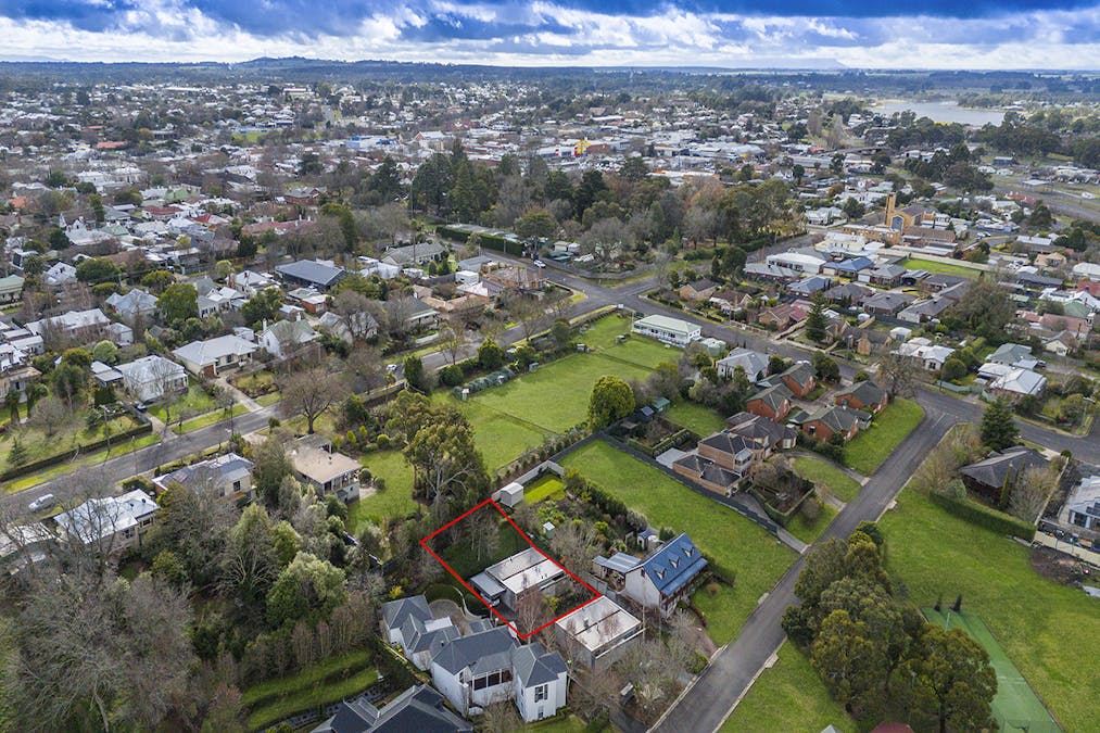 2/7 Palmer Street, Hamilton, VIC, 3300 - Image 16