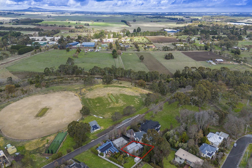2/7 Palmer Street, Hamilton, VIC, 3300 - Image 17