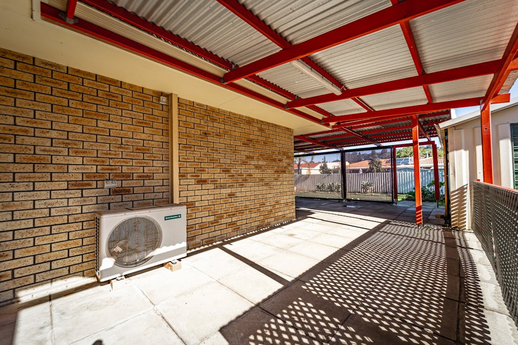 10 Braemar Street, Rockingham, WA, 6168 - Image 22
