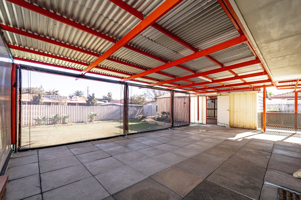 10 Braemar Street, Rockingham, WA, 6168 - Image 18