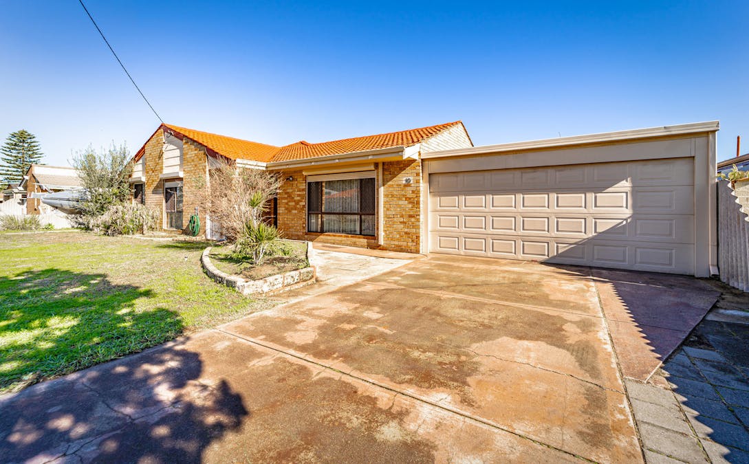 10 Braemar Street, Rockingham, WA, 6168 - Image 1