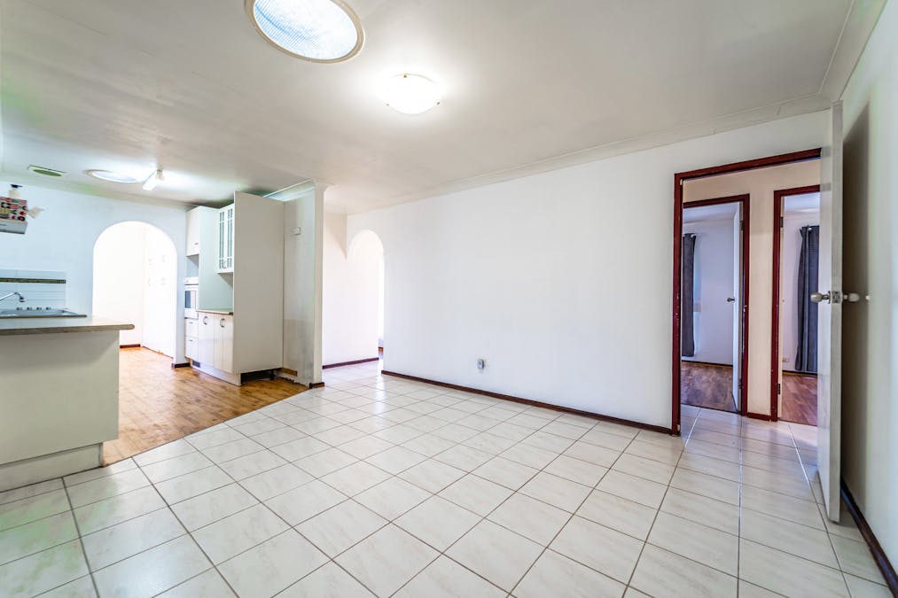 10 Braemar Street, Rockingham, WA, 6168 - Image 3