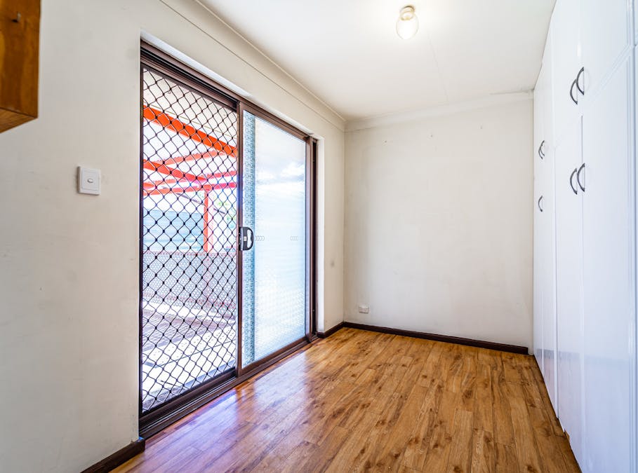 10 Braemar Street, Rockingham, WA, 6168 - Image 14