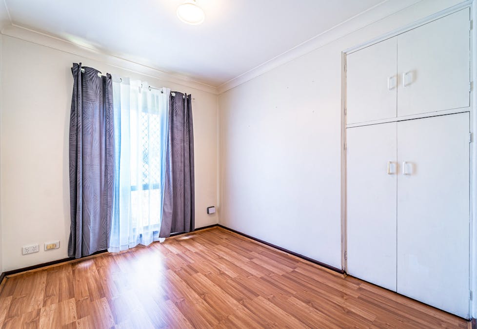 10 Braemar Street, Rockingham, WA, 6168 - Image 4