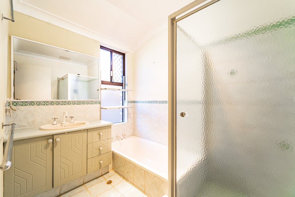 10 Braemar Street, Rockingham, WA, 6168 - Image 7