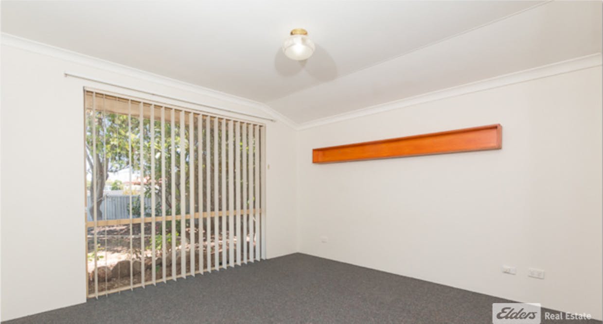 15 Fitzroy Close, Cooloongup, WA, 6168 - Image 10