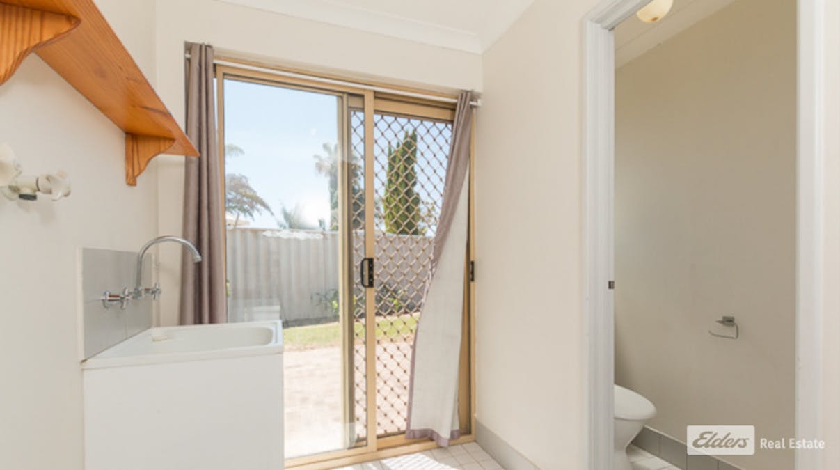 15 Fitzroy Close, Cooloongup, WA, 6168 - Image 24