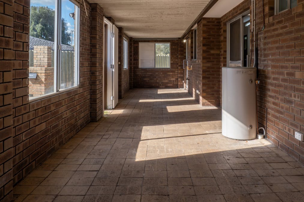 31 Kenton Way, Rockingham, WA, 6168 - Image 15