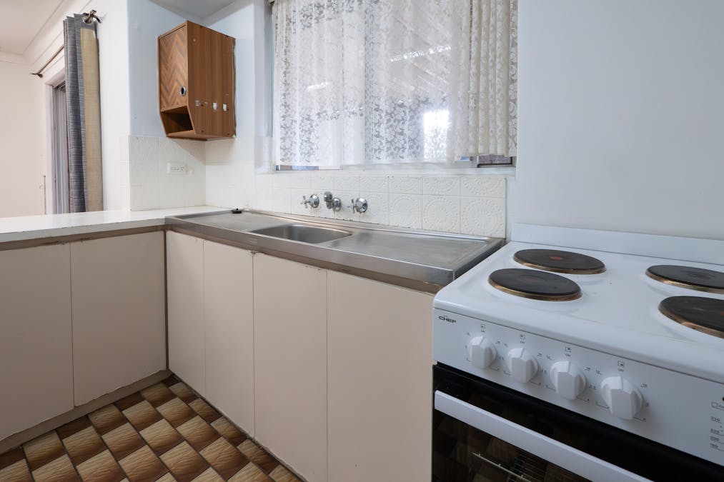 31 Kenton Way, Rockingham, WA, 6168 - Image 7