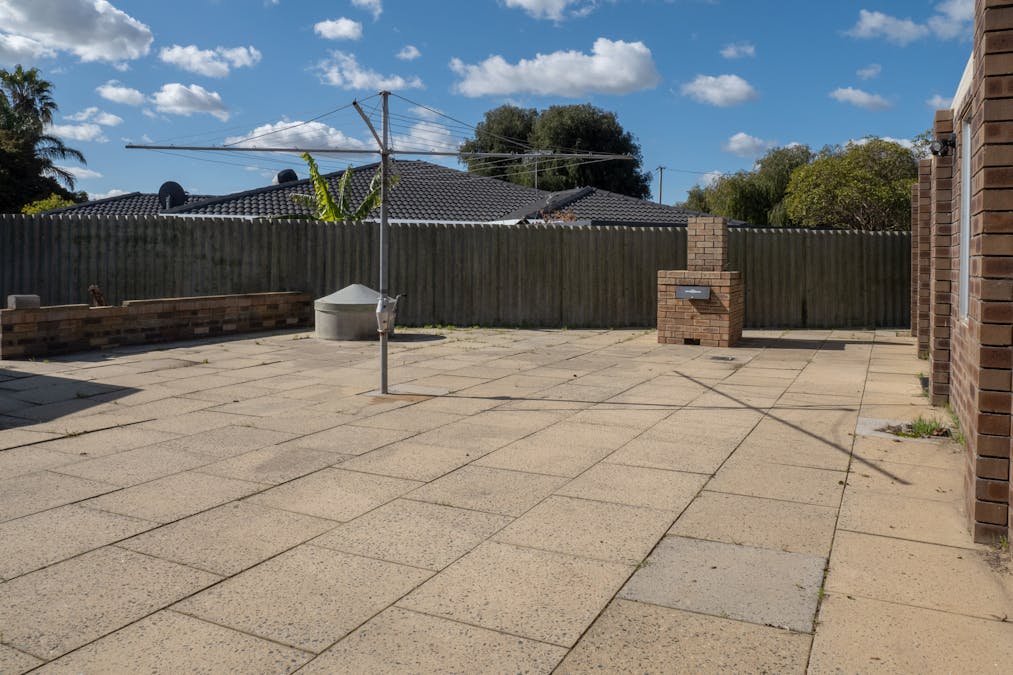 31 Kenton Way, Rockingham, WA, 6168 - Image 21