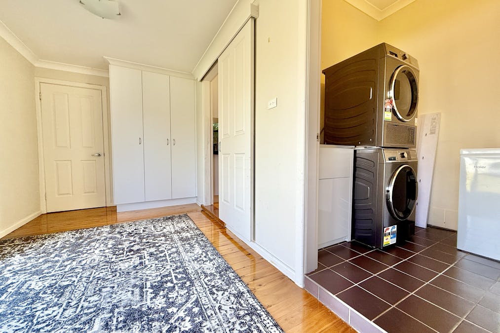 35 Thornbury Street, Parkes, NSW, 2870 - Image 12