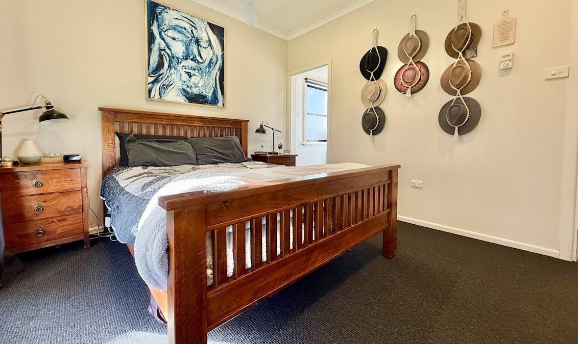 35 Thornbury Street, Parkes, NSW, 2870 - Image 8