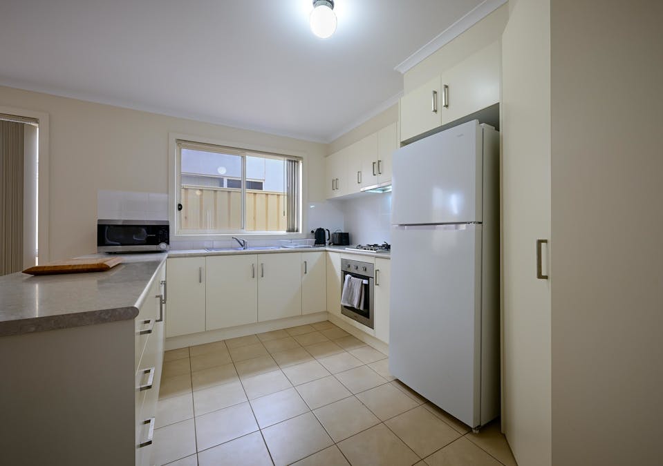 11 Barrie Robran Gate, Whyalla Norrie, SA, 5608 - Image 5