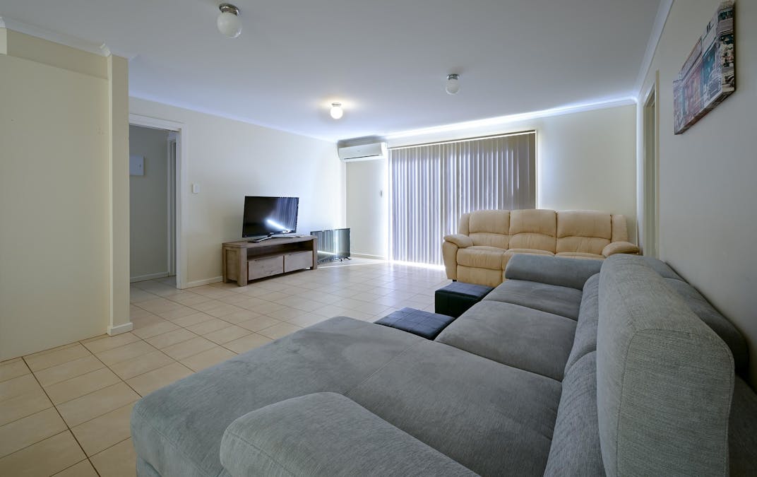 11 Barrie Robran Gate, Whyalla Norrie, SA, 5608 - Image 4