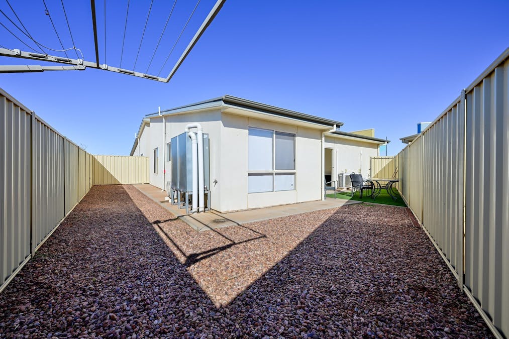 11 Barrie Robran Gate, Whyalla Norrie, SA, 5608 - Image 16