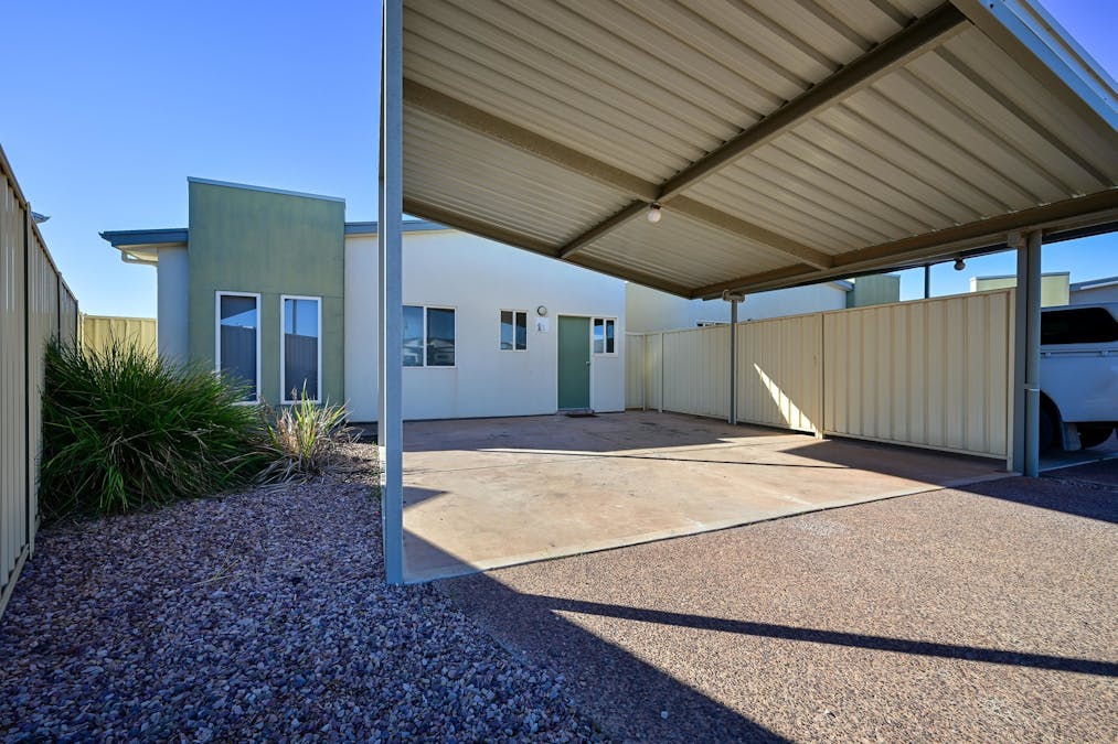11 Barrie Robran Gate, Whyalla Norrie, SA, 5608 - Image 2