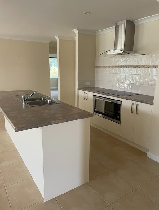 32 Dawson Place, Donnybrook, WA, 6239 - Image 2